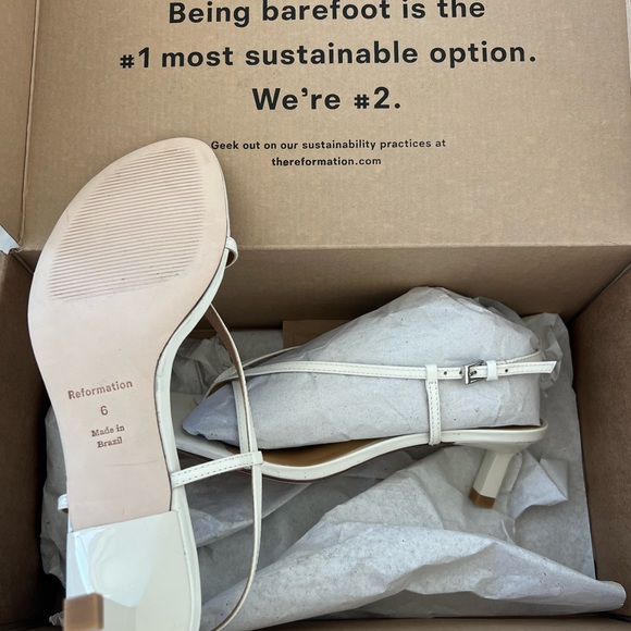 Reformation white kitten heel - Picture 4 of 7